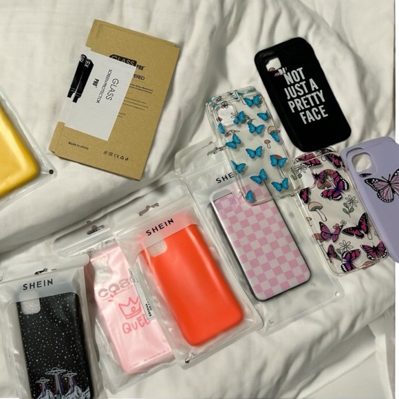 Iphone 11 phone cases - Picture 1 of 1